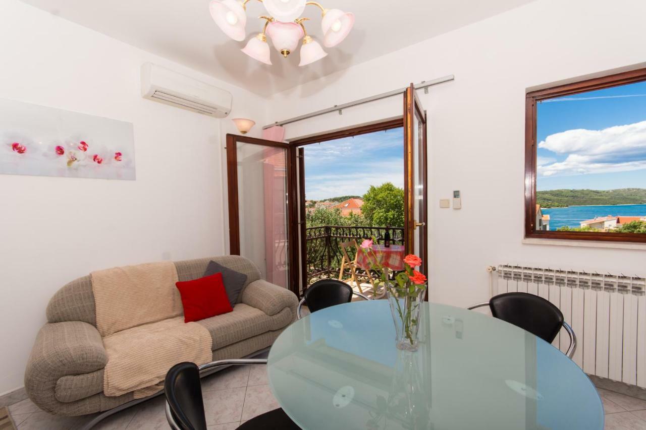 Apartman Mina Трогир Экстерьер фото
